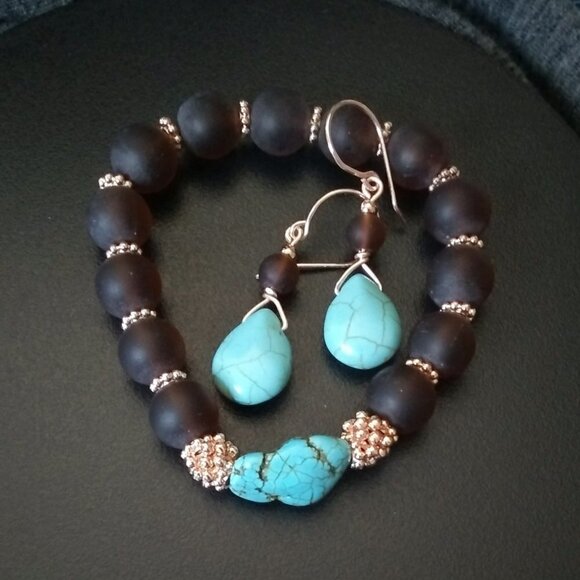 ๐๐๐ GIFT WORTHY ~ Beaded Bracelet + Earring Set! Turquoise + Brown + Rosegold - Picture 5 of 7